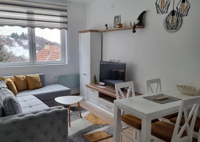 Kopstar Apartment Kopaonik 19 شقة *